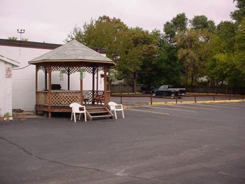 Chipican Motel Sarnia Eksteriør bilde