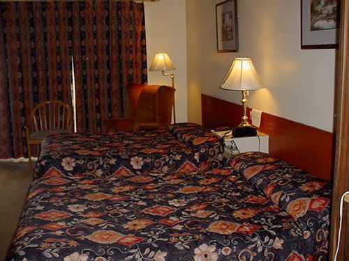 Chipican Motel Sarnia Eksteriør bilde